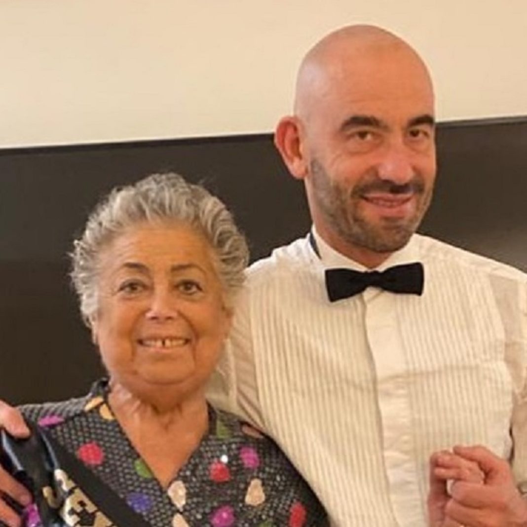 Morta la madre di Matteo Bassetti: "Ciao Mamma, sei volata ...