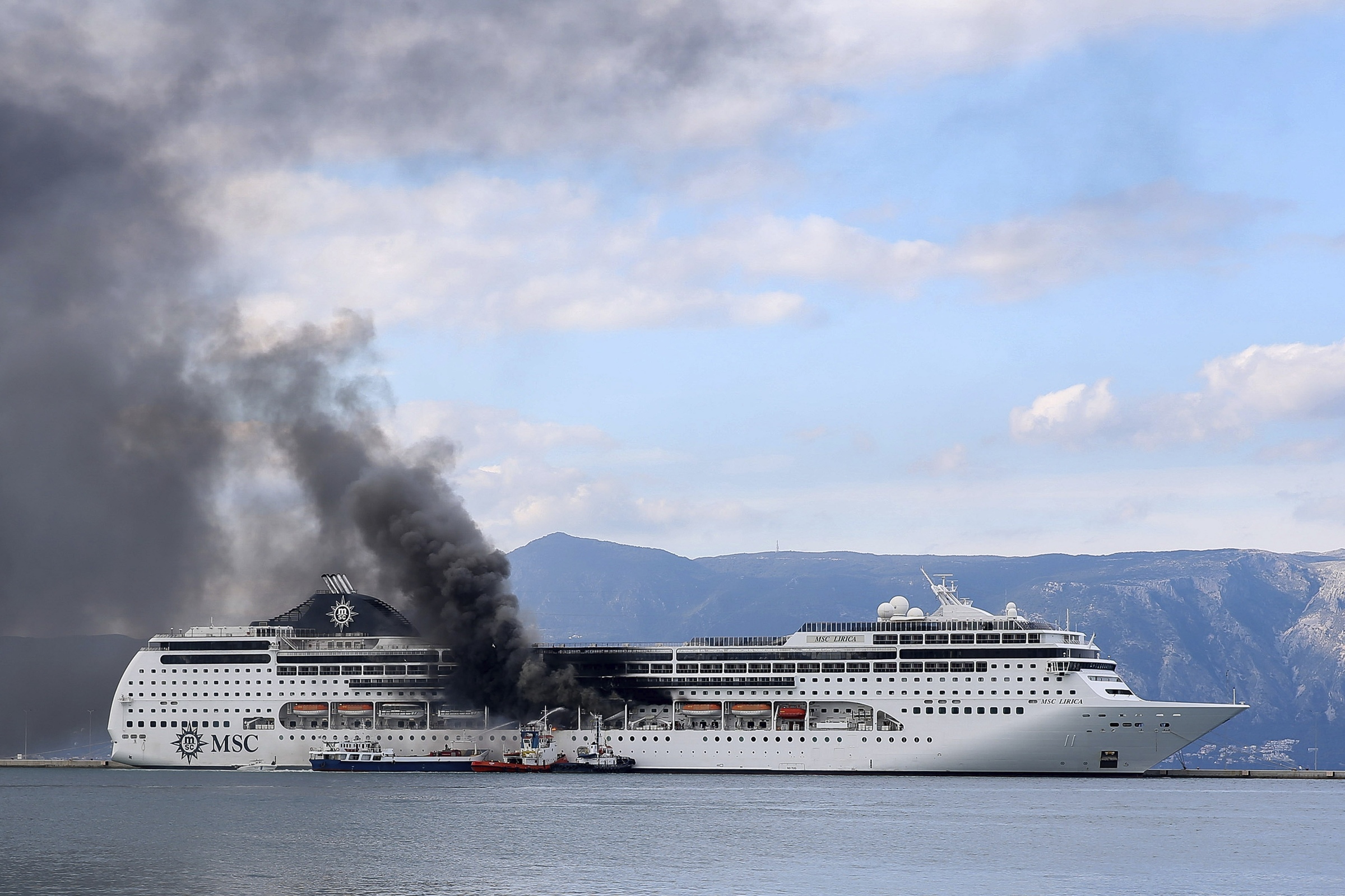 Msc Lirica incendio