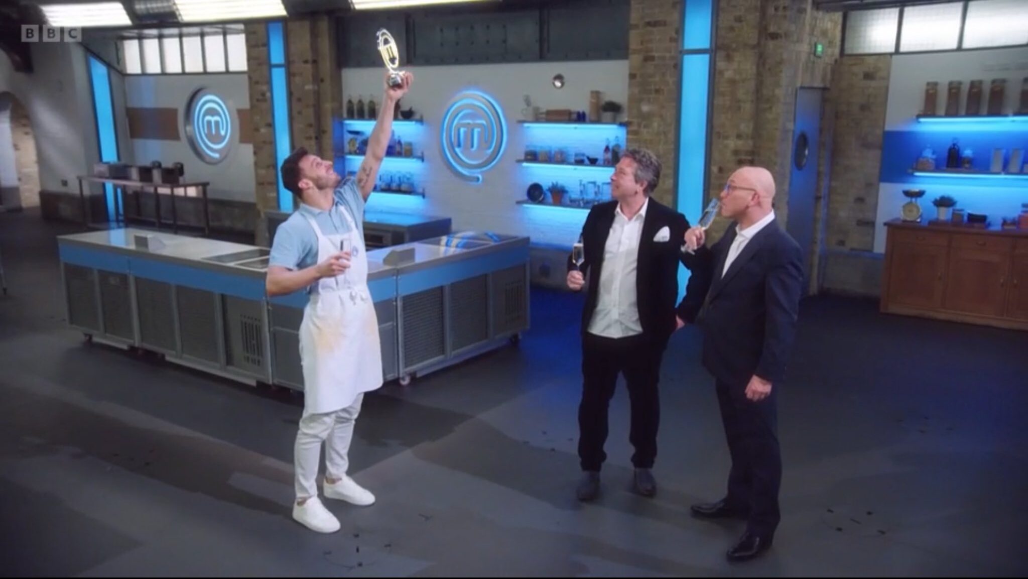 Vito Coppola, ex fidanzato di Arisa, ha vinto la 19esima edizione di MasterChef UK 2024