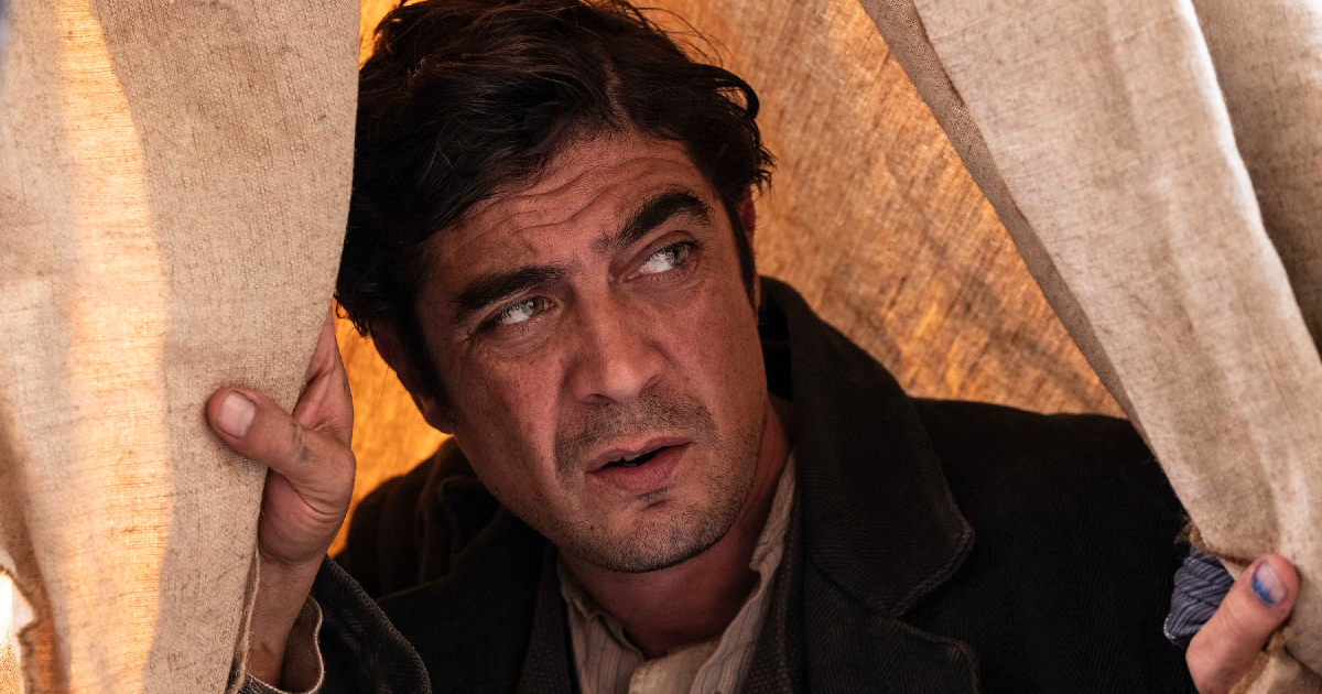 Riccardo Scamarcio interpreta Amedeo Modigliani (Crediti: Modi - Tre giorni sulle ali della Follia Trailer Ufficiale)