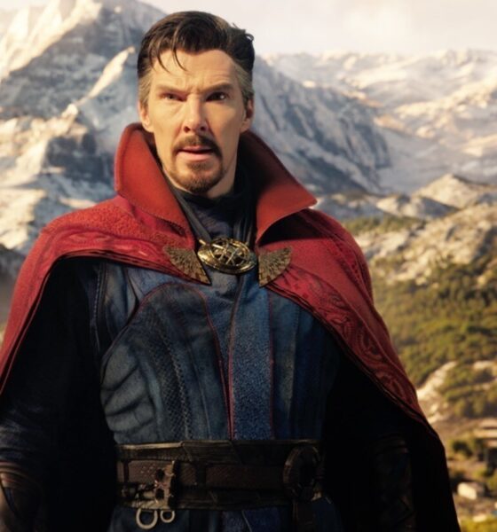 Benedict Cumberbatch ritratta: Doctor Strange sarà in Avengers (Foto Doctor Strange nel Multiverso della Follia)