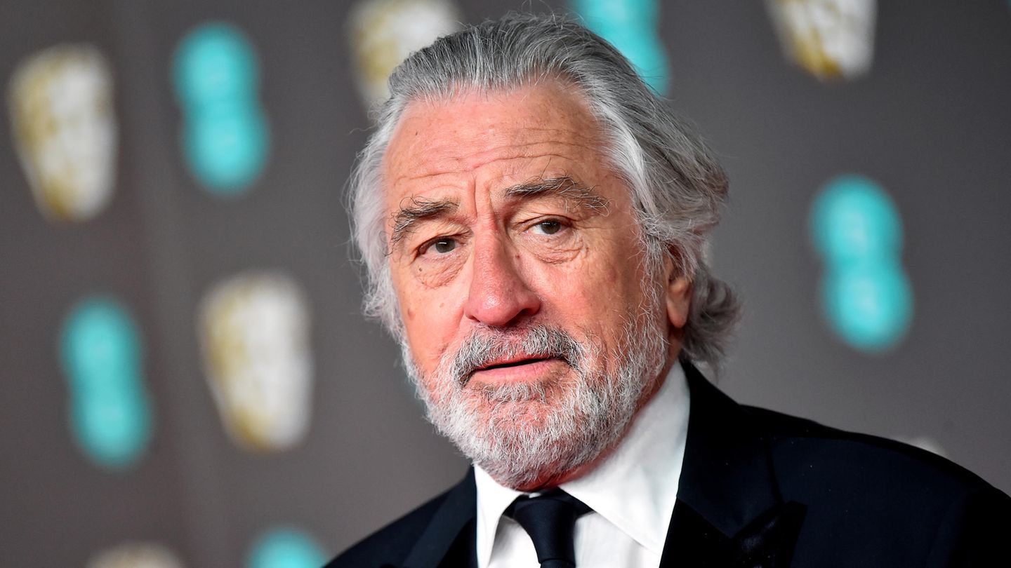 Robert De Niro, è virale un video in cui urla agli Oscar "F*ck Trump"